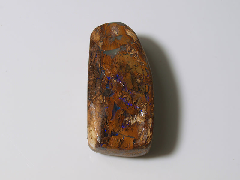 Boulder Opal Australien, Gebohrt für Opal Anhänger
