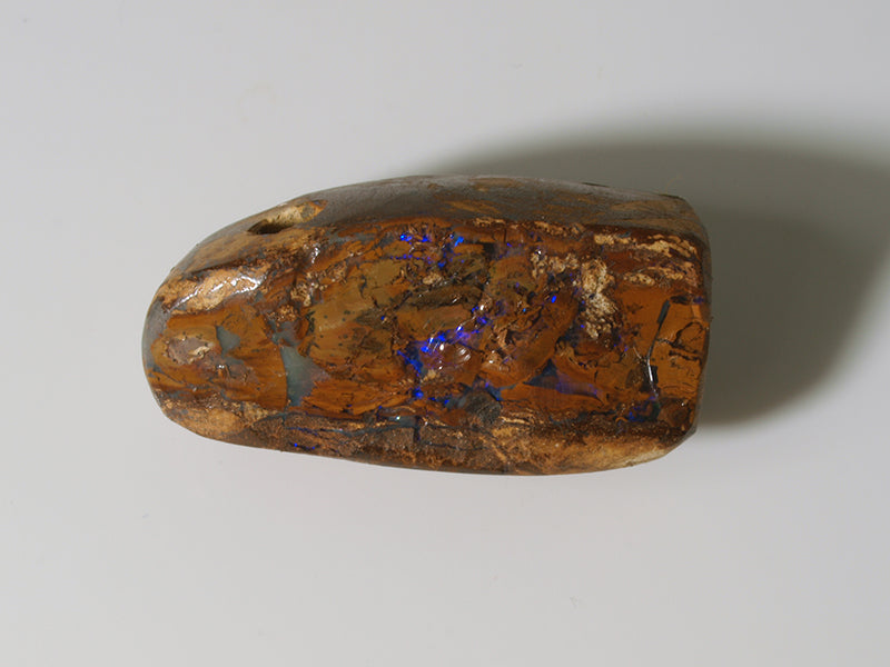 Boulder Opal Australien, Gebohrt für Opal Anhänger