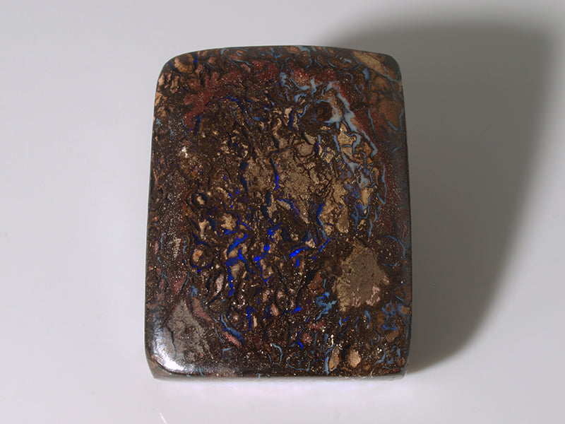Boulder Opal Australien, Gebohrt für Opal Anhänger