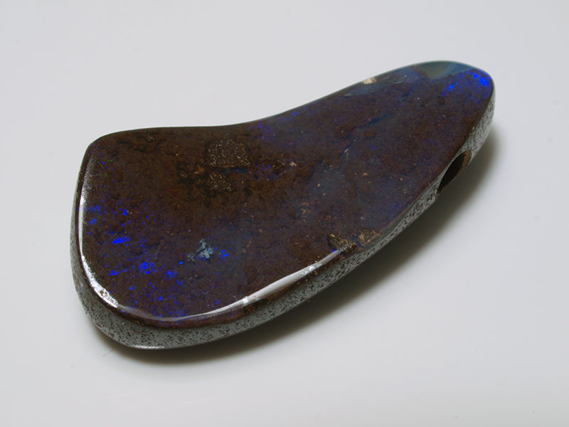 Boulder Opal Australien, Gebohrt für Opal Anhänger