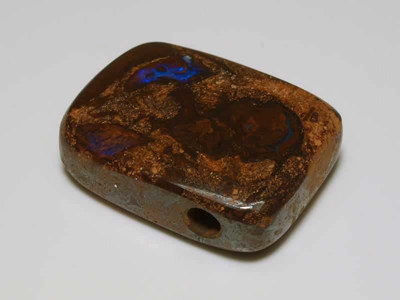 Boulder Opal Australien, Gebohrt für Opal Anhänger