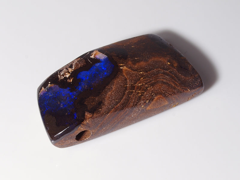 Opal Australien, Gebohrt für Opalanhänger