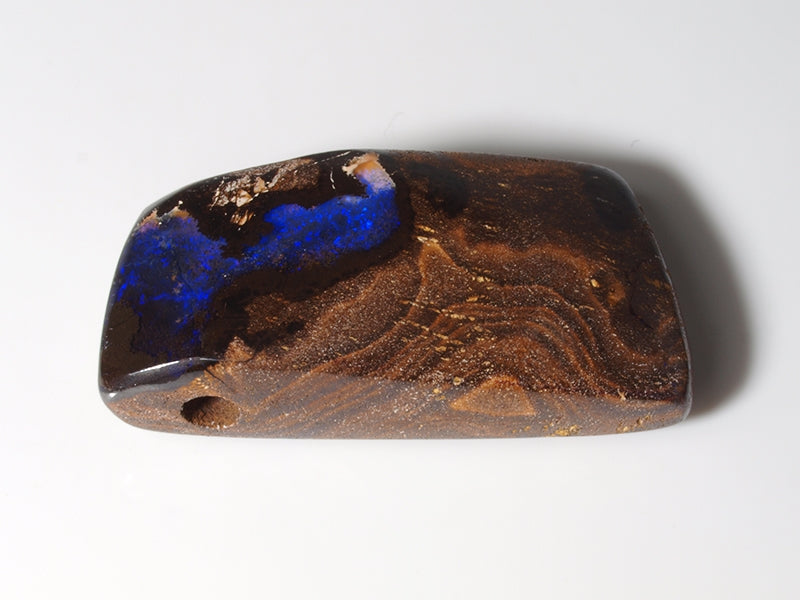 Opal Australien, Gebohrt für Opalanhänger