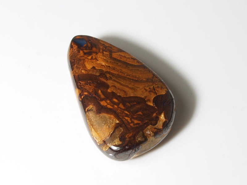 Opal Australien, Gebohrt für Opalanhänger