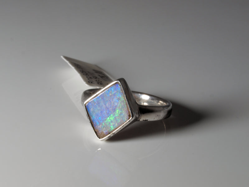 Opal Silberschmuck, Ring aus Silber mit Opal aus Australien