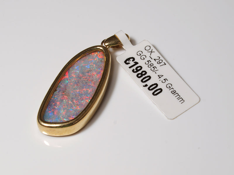 Opalschmuck aus Gold, Anhänger mit Opal aus Australien