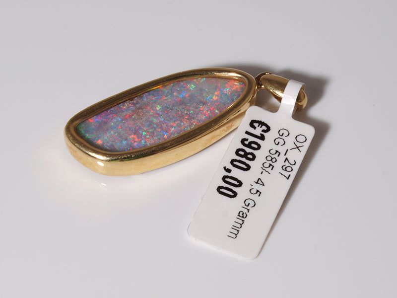 Opalschmuck aus Gold, Anhänger mit Opal aus Australien