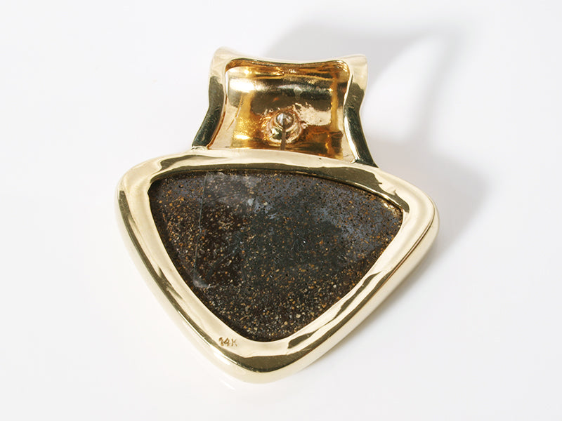 Opalschmuck - Goldschmuck, Anhänger aus Gold mit Boulder-Opal und Diamant