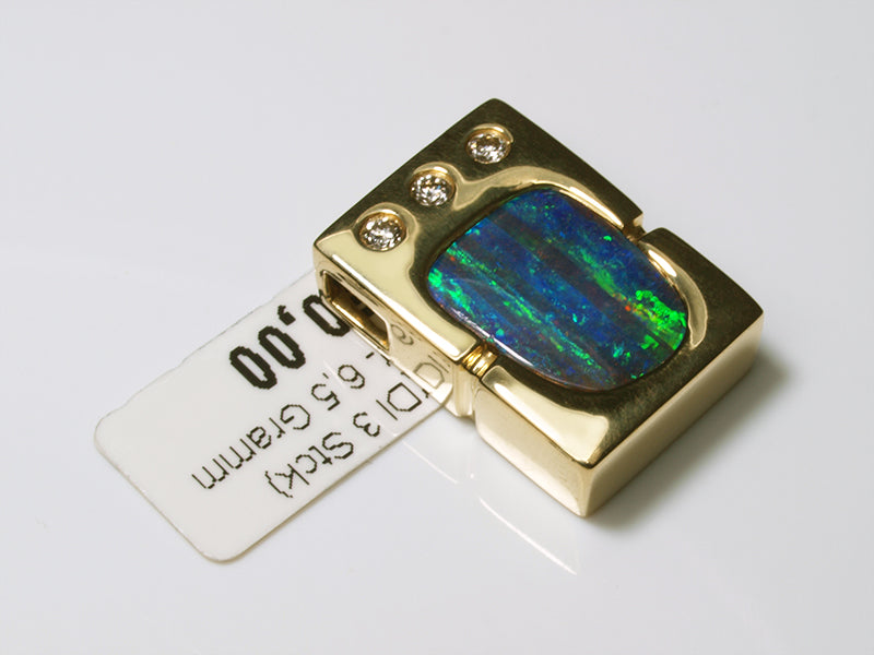 Opalschmuck, Anhänger aus Gold mit Boulder Opal aus Australien