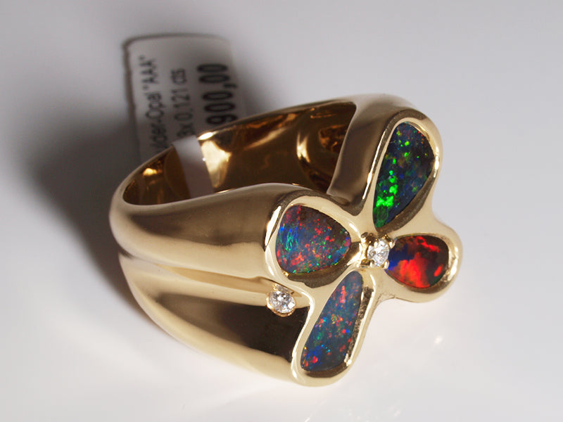 Opalschmuck, Opalring aus Gold mit Boulder Opal und Diamant
