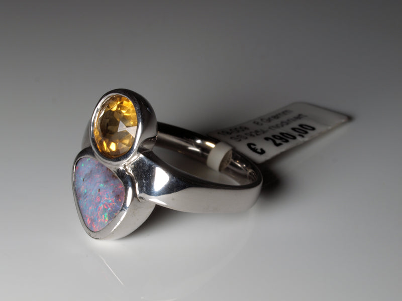 Ring aus Silber mit Opal aus Australien und Citrin