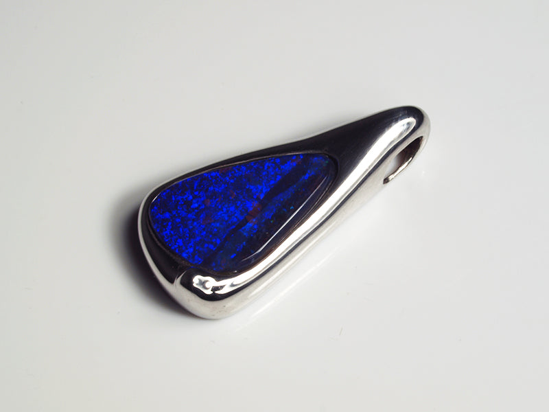 Opalschmuck - Opalanhänger aus Silber mit Boulder Opal