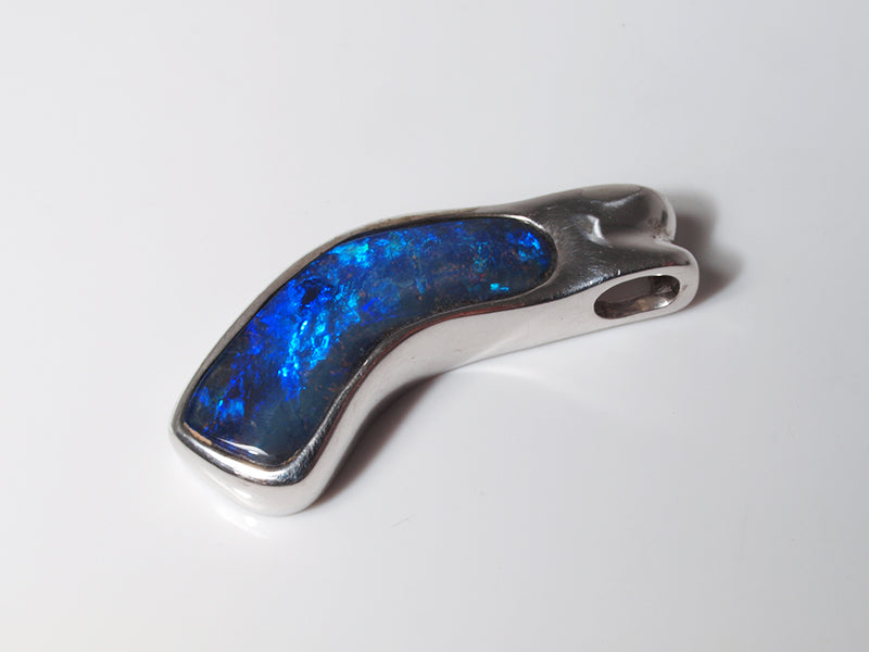 Opalschmuck - Anhänger aus Silber mit Boulder-Opal