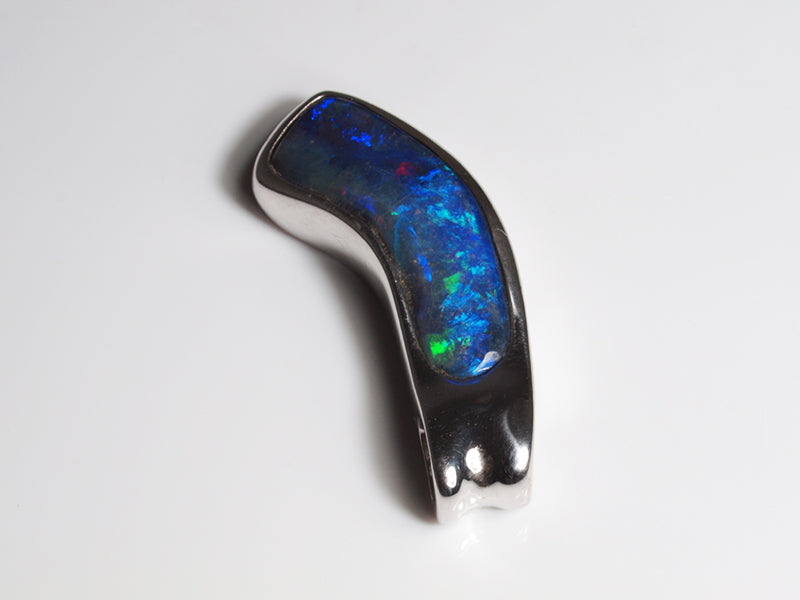 Opalschmuck - Anhänger aus Silber mit Boulder-Opal