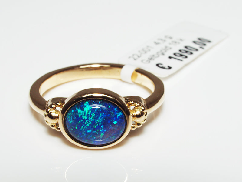 Opalschmuck - Opalring aus Gold mit Schwarzopal aus Australien