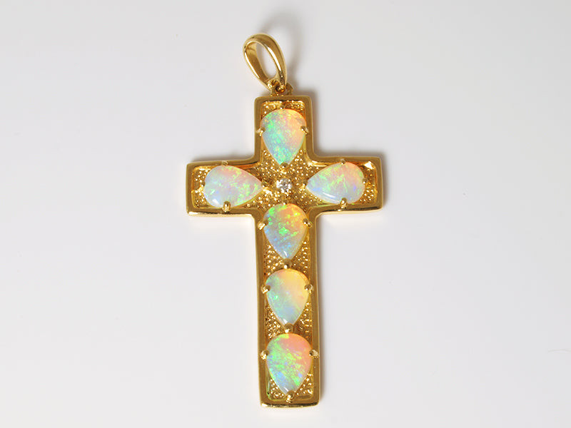 Opalschmuck - Goldschmuck, Anhänger aus Gold mit Kristallopal und Diamant