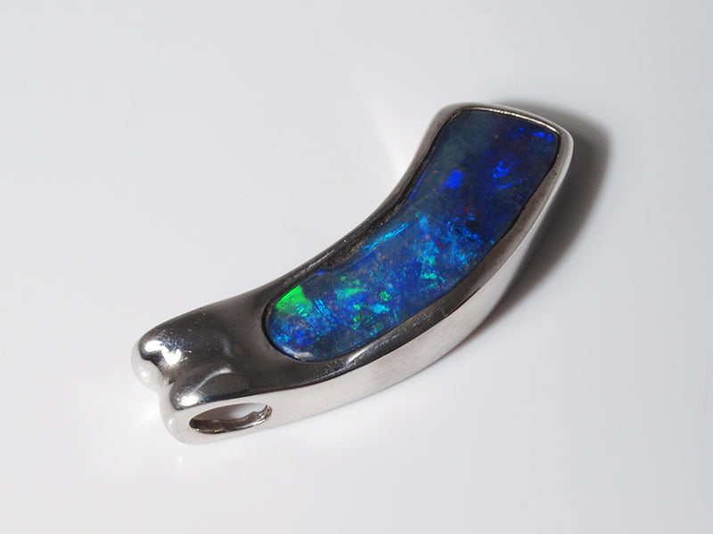 Opalschmuck - Anhänger aus Silber mit Boulder-Opal