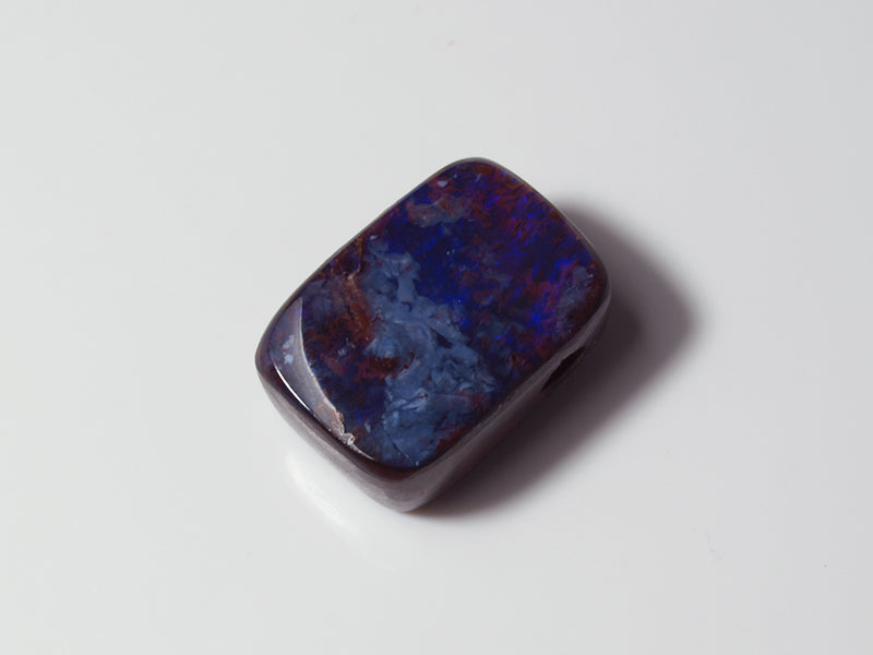 Boulder Opal, Gebohrt für Opal-Anhänger