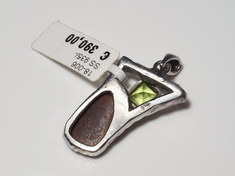 Opalschmuck - Silberschmuck, Anhänger mit Boulder-Opal und Peridot