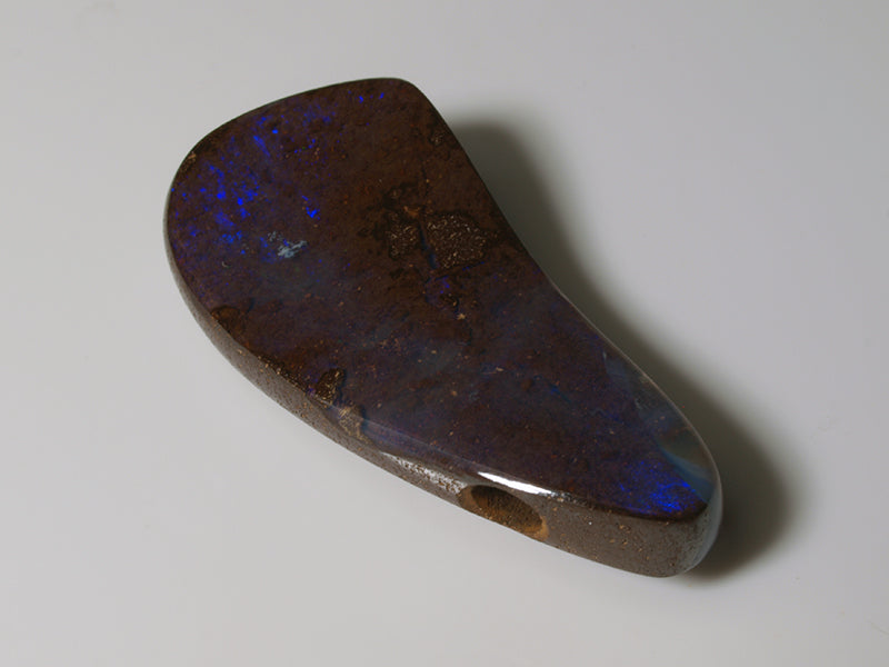 Boulder Opal Australien, Gebohrt für Opal Anhänger