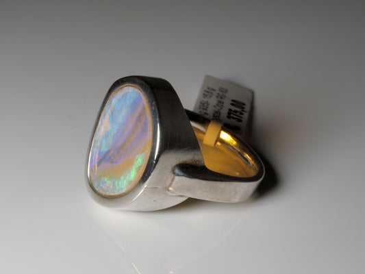 Opal Silberschmuck, Ring aus Silber mit Opal aus Australien