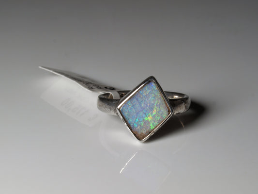 Opal Silberschmuck, Ring aus Silber mit Opal aus Australien