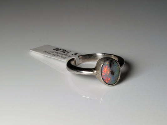 Opal Silberschmuck, Ring aus Silber mit Opal aus Australien