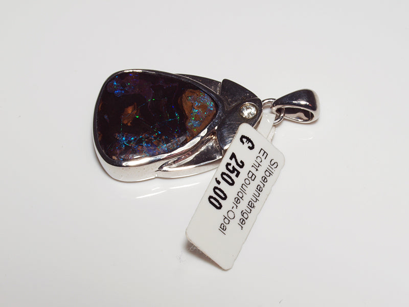 Opalschmuck, Opalanhänger aus Silber mit Boulder-Opal aus Australien