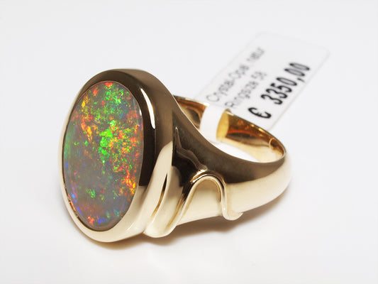 Opalschmuck, Goldring mit Kristallopal aus Australien