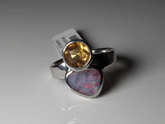Ring aus Silber mit Opal aus Australien und Citrin